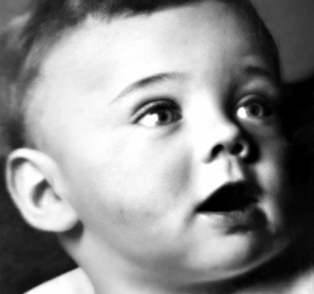 Джорджио Армани