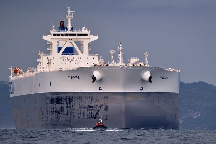 Полное водоизмещение TI Europe составляет чуть менее 510 тыс. тонн