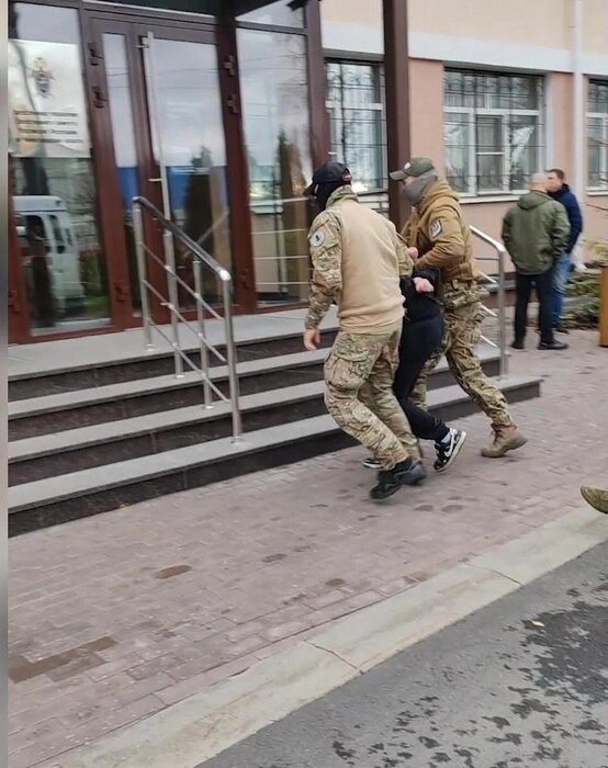 Парень вступил в международную террористическую организацию Источник: УФСБ по Нижегородской области. Ссылка: https://www.nn.ru/text/incidents/2025/09/04/76015140/