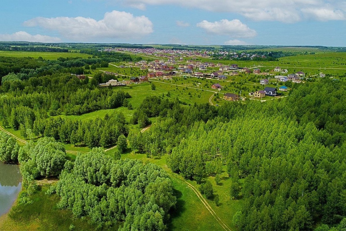    Население района получит возможность жить на природе и не тратить каждый день по часу на дорогу до работы и обратно. скриншот с сайта zemlya-rt.ru