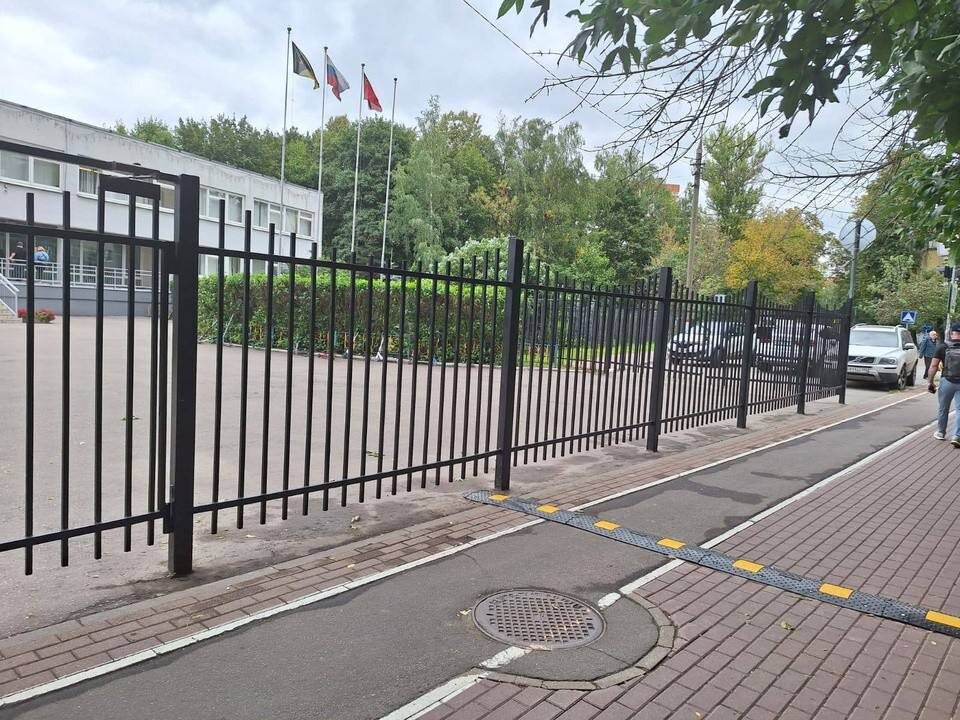 Лежачий полицейский для самокатов. Химки. Фото: Канал "Подмосковье".