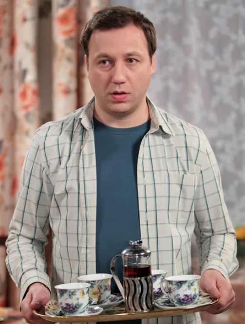 Дронов