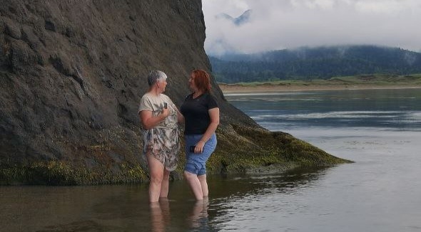 Мы с Аней тестируем пеший маршрут