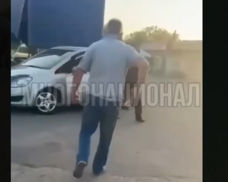    Момент расстрела. Скриншот: телеграм-канал "Многонационал"