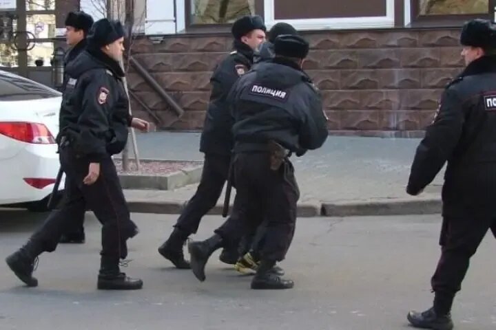 Задержаны более 60 иностранцев: подведены итоги массового рейда у ТЦ в Сургуте