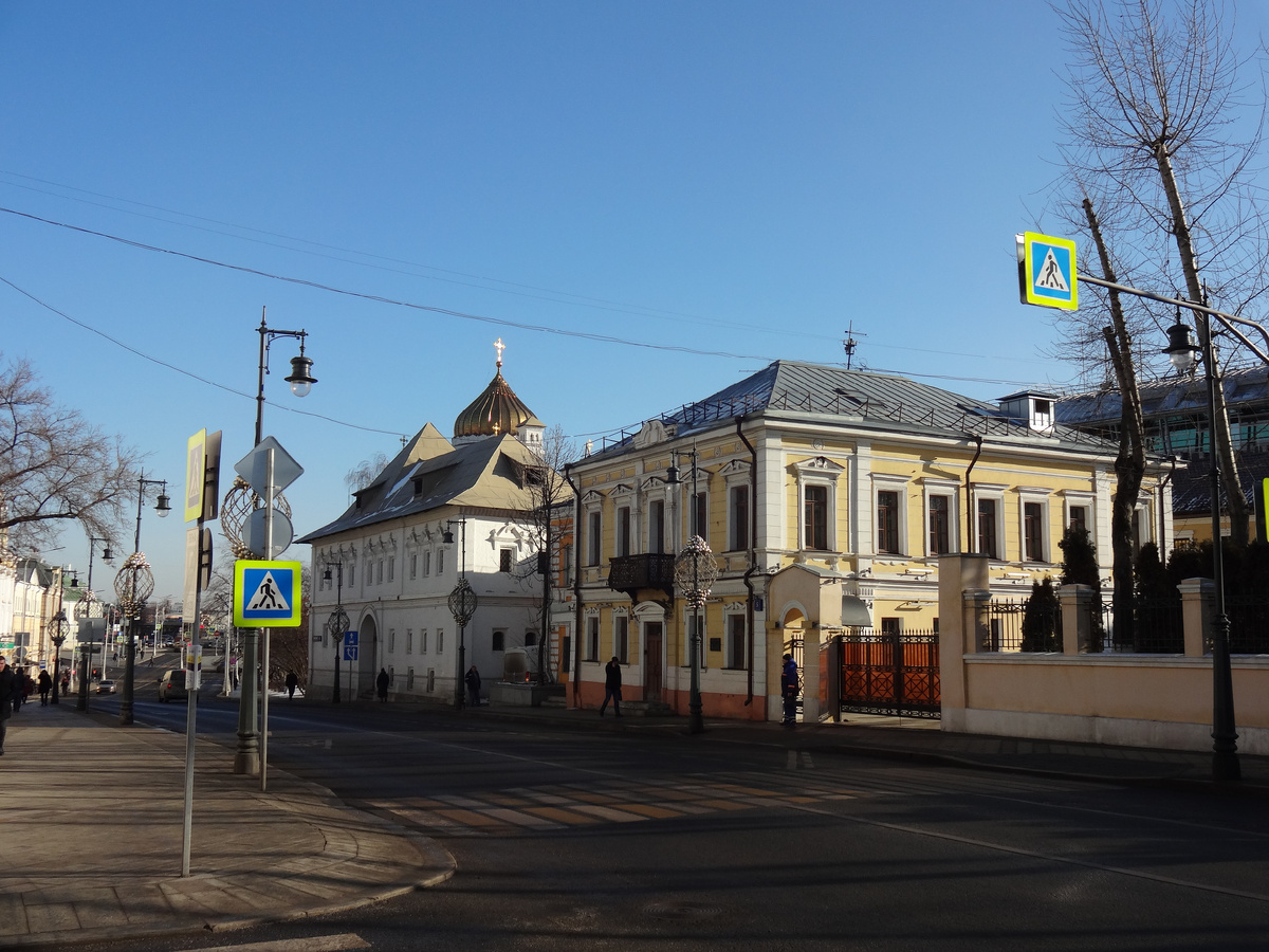 Старинные здания на Пречистенке. Фото автора