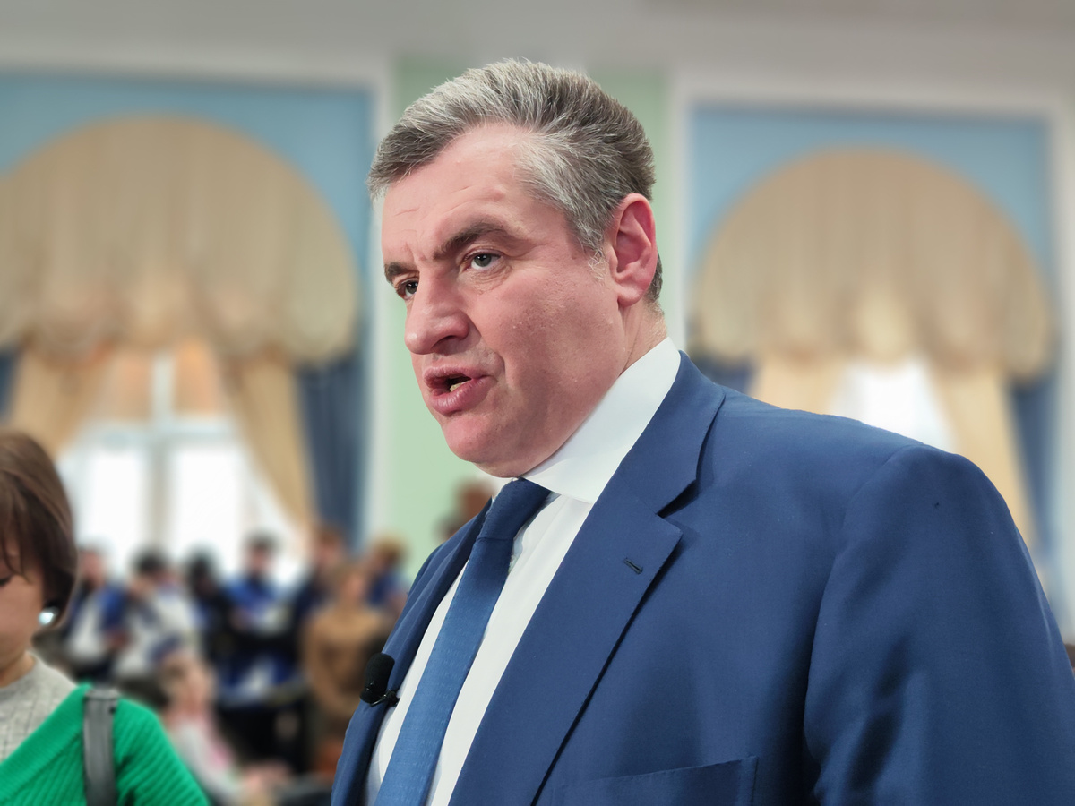 Слуцкий прибыл в столицу Сибири.  Фото: Фото: ФедералПресс / Ксения Кобалия