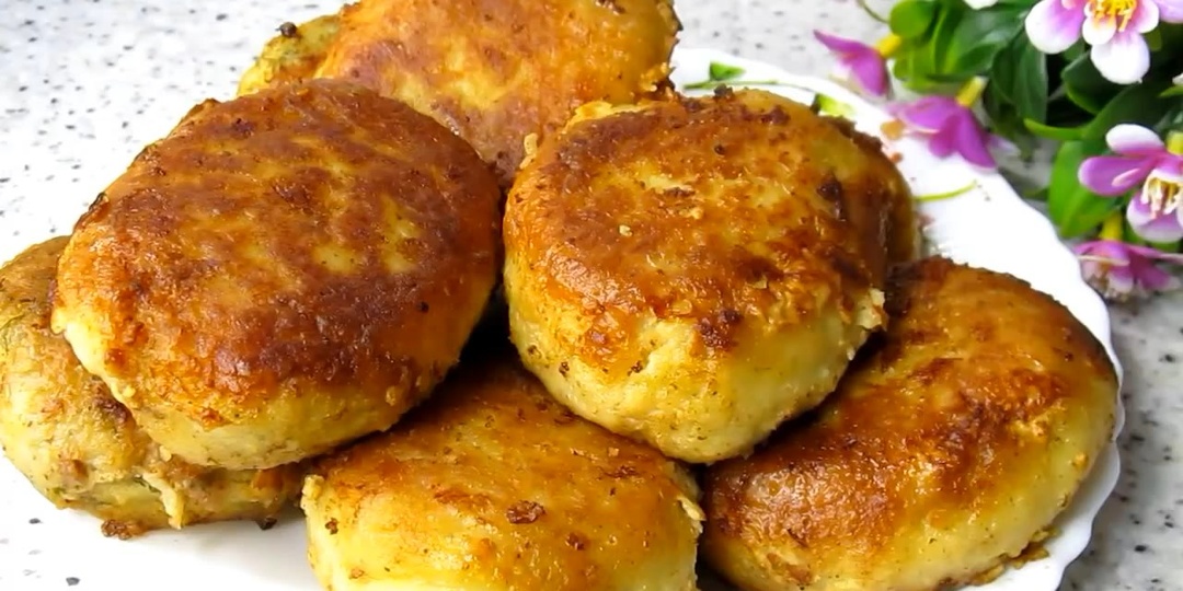 Вкуснее этих котлет не готовила. Они у нас улетают, просто рыбу съесть не заставишь. В рецепте "хорошие" исправила на "отличные".