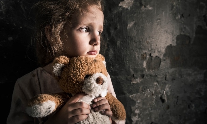    В Марий Эл мать год удерживала дочь-школьницу дома