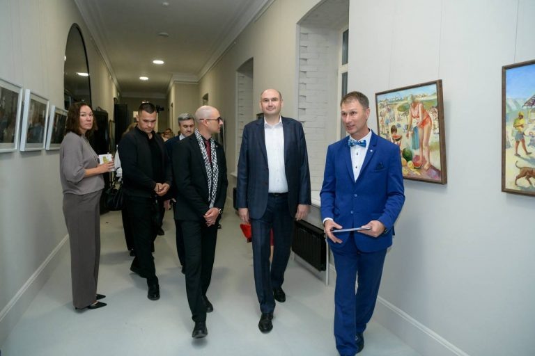    Евгений Солнцев и посол Мексики открыли новый музей в Оренбурге Полина Кузаева