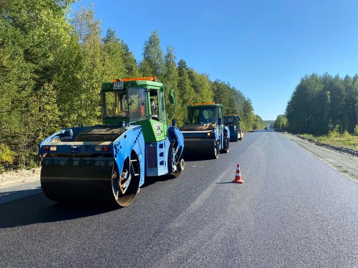    В Югре ремонтируют 38 километров автодороги «Юг»