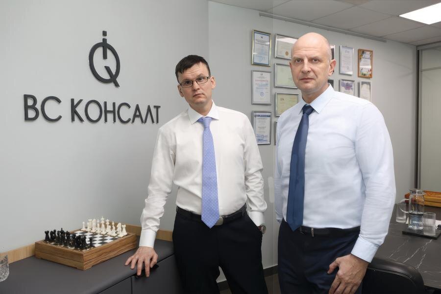 Олег Кривозубов и Роман Романенко, ВС Консалт. Фото А. Федорова