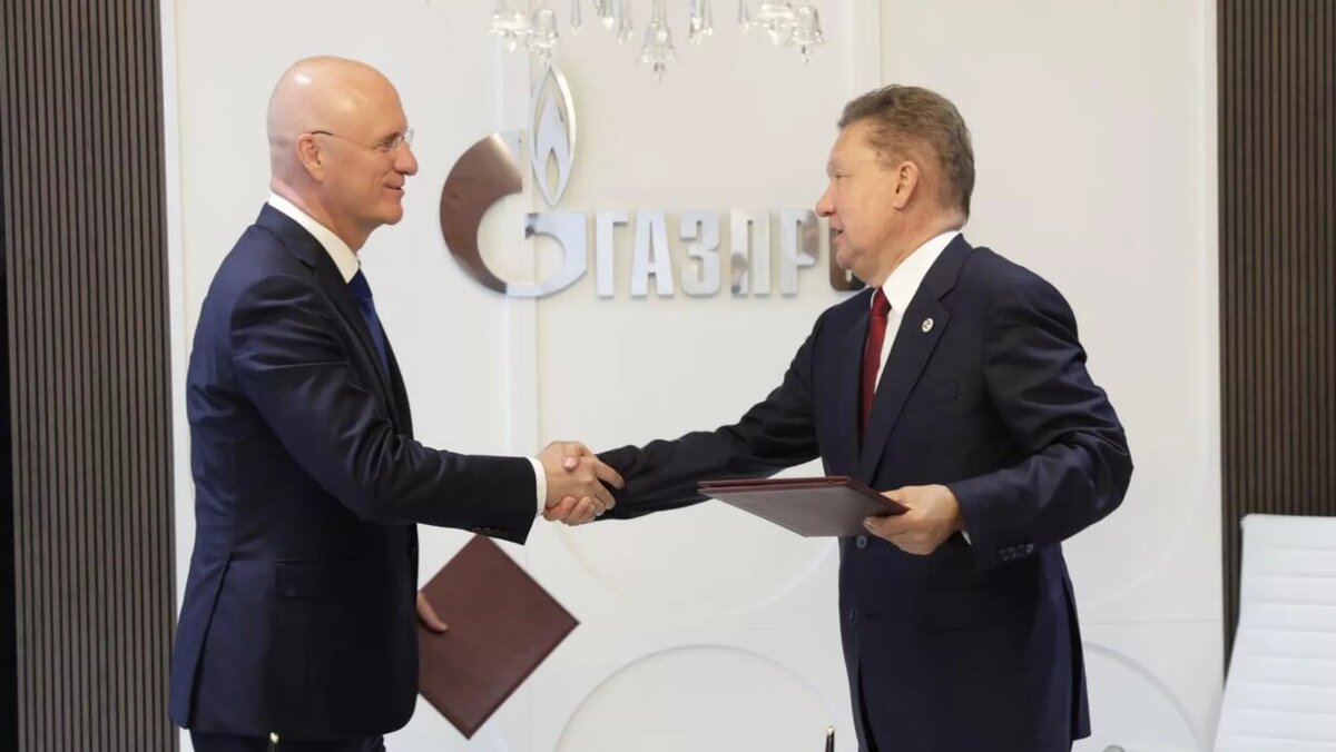 Роман Скляр и Алексей Миллер подписали соглашение на ВЭФ
© Photo : ПАО "Газпром"
