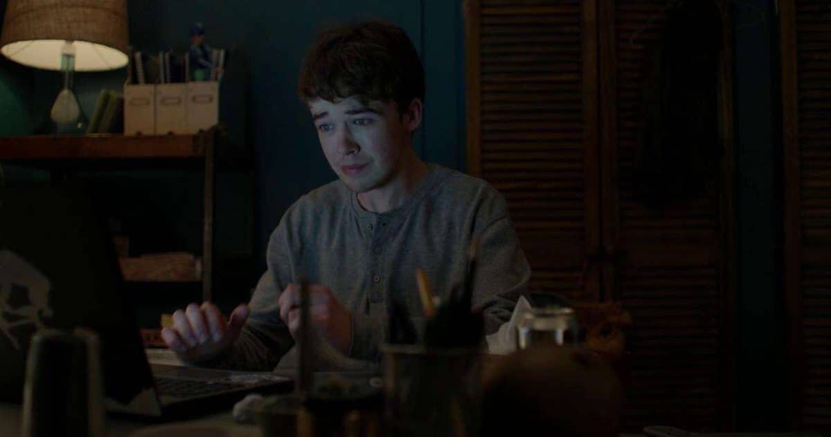    Кадр из сериала «Черное зеркало», серия «Заткнись и танцуй» / © Netflix