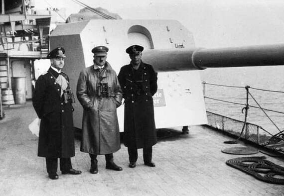 Гитлер и Редер