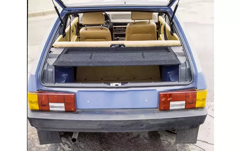 «Восьмерка» – первый серийный хэтчбек Волжского автозавода.