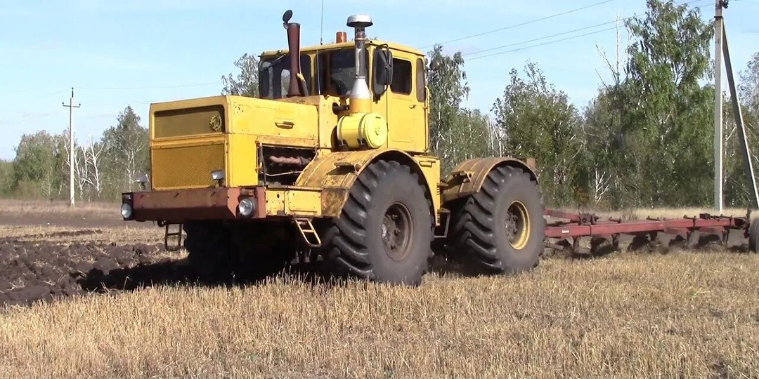 Как ТРАКТОРИСТ село от пожара спас