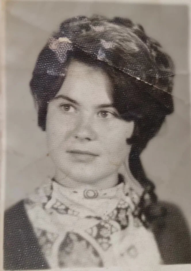 Когда вся жизнь впереди.Из архива.