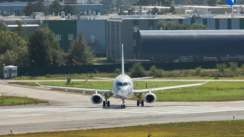     Импортозамещенный самолет SJ-100. uacrussia.ru