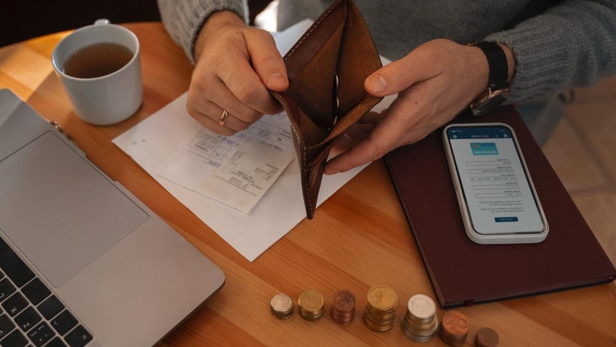    Один из фондов вернёт деньги, поступившие от жертв мошенников. Фото: Freepik