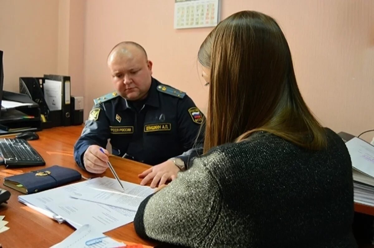    В Самаре арендаторша квартиры не платила аренду и повредила стены