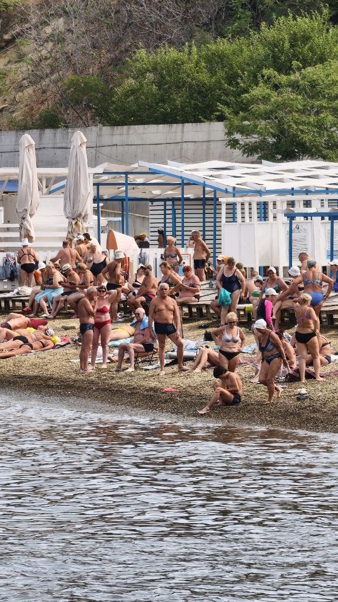 Пляж Высокий берег