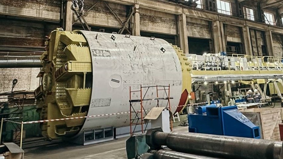    Щит для строительства метро. Автор фото: t.me/a_beglov