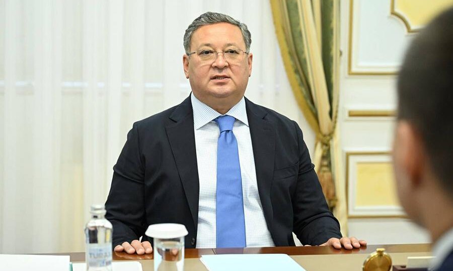 МИД Казахстана опубликовал фото министра после сообщений о его задержании