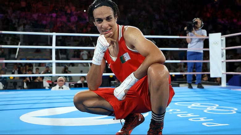  Имане Хелиф из Алжира, обладатель (ница) олимпийского золота по ЖЕНСКОМУ боксу