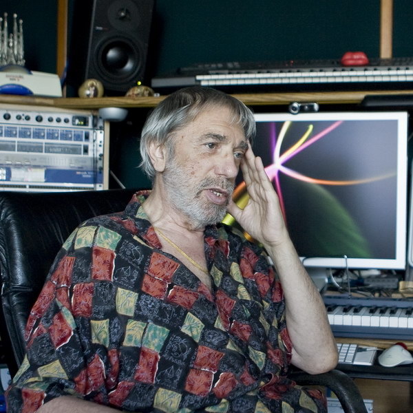     Музыку Эдуарда Артемьева исполнят в ММДМ в программе «Новые прочтения. Открытия и премьеры»