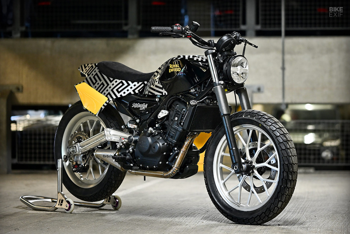 Кастом Royal Enfield Guerrilla 450. Фотографии Крейга Стюарта 
