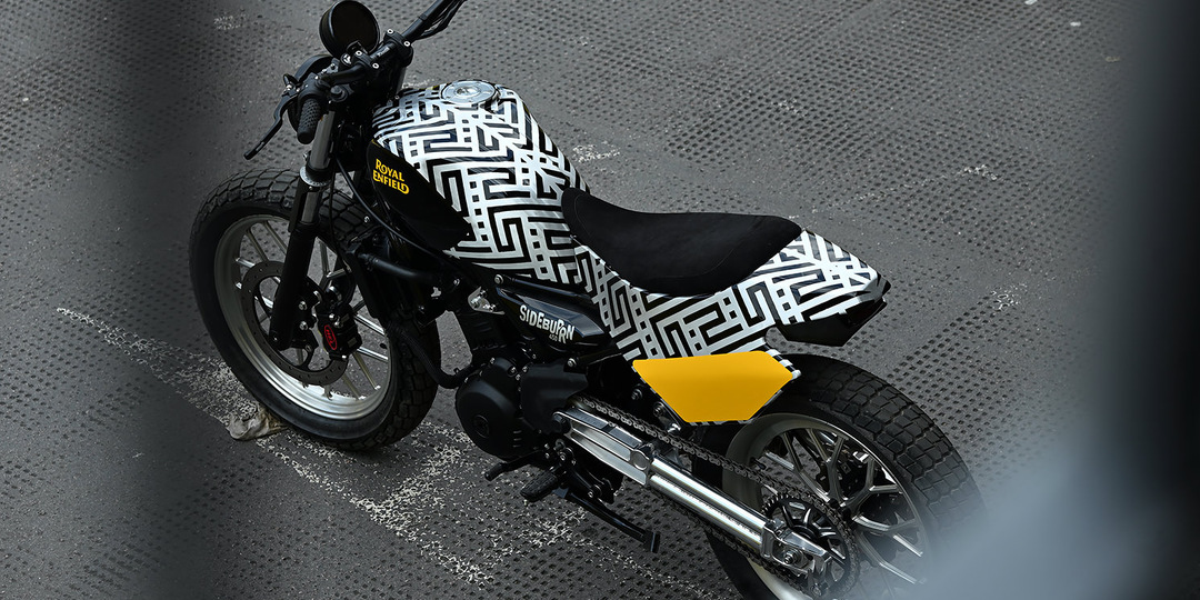 Яркий кастом Royal Enfield Guerrilla 450 от Sideburn