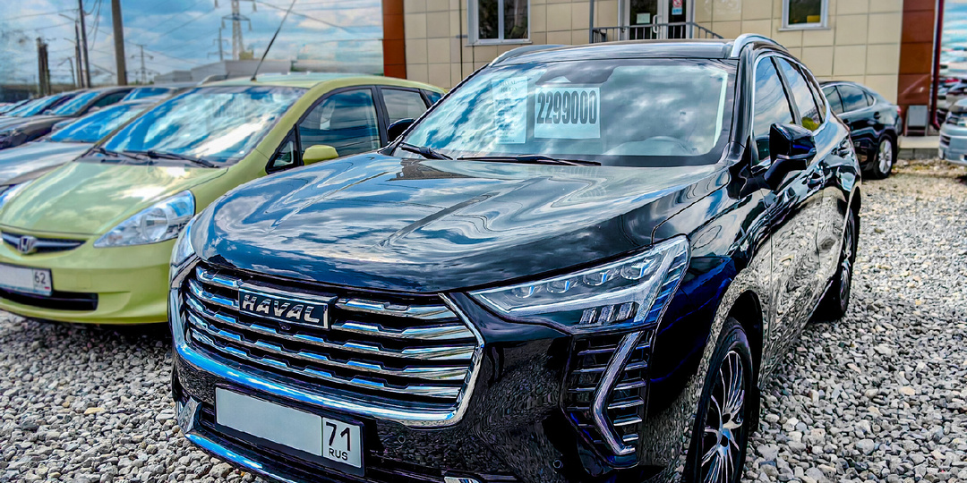 Вот теперь это точно «закат» автопрома в РФ. Проиграли Китаю «всухую» — продажи китайских машин в России взлетели