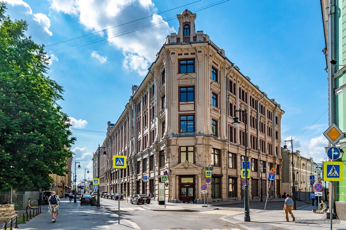 Большая Сибирская гостиница