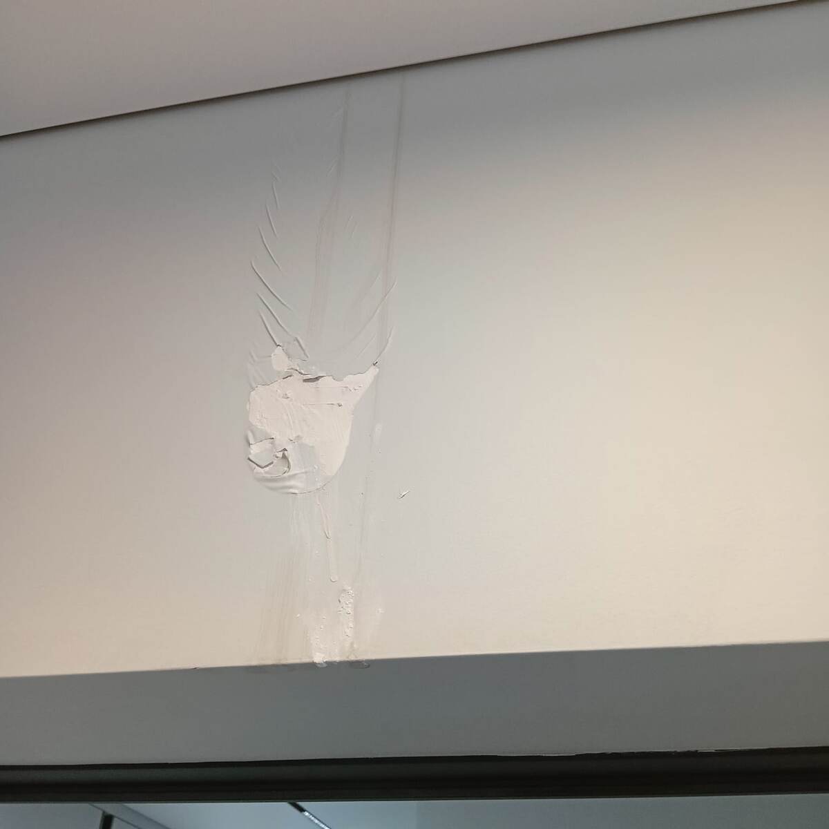 Цена такого подтека 140 тыс. 