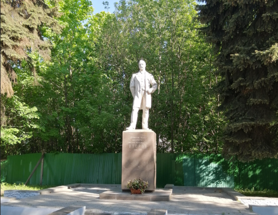 Памятник Николаю Второву в Электростали. Фото 2ГИС