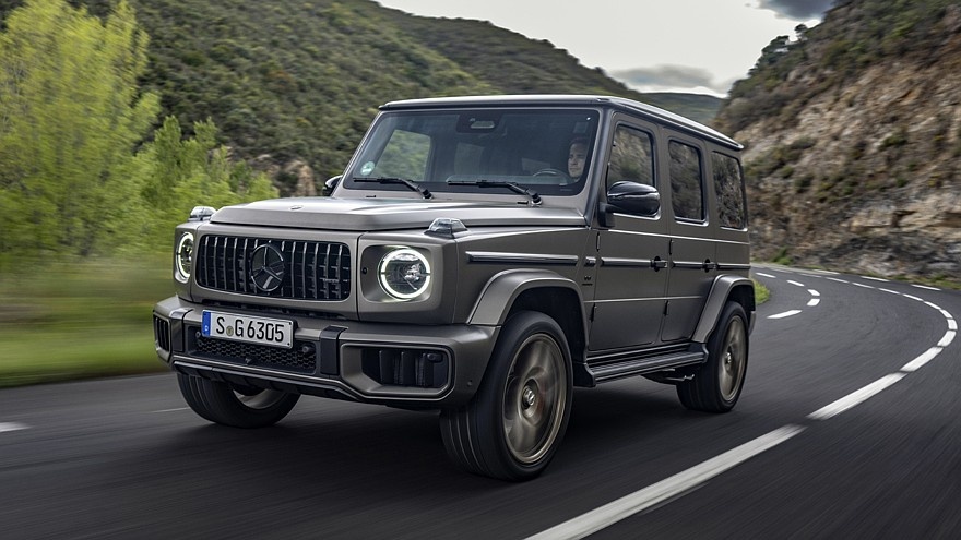    На фото: актуальный внедорожник Mercedes-AMG G 63