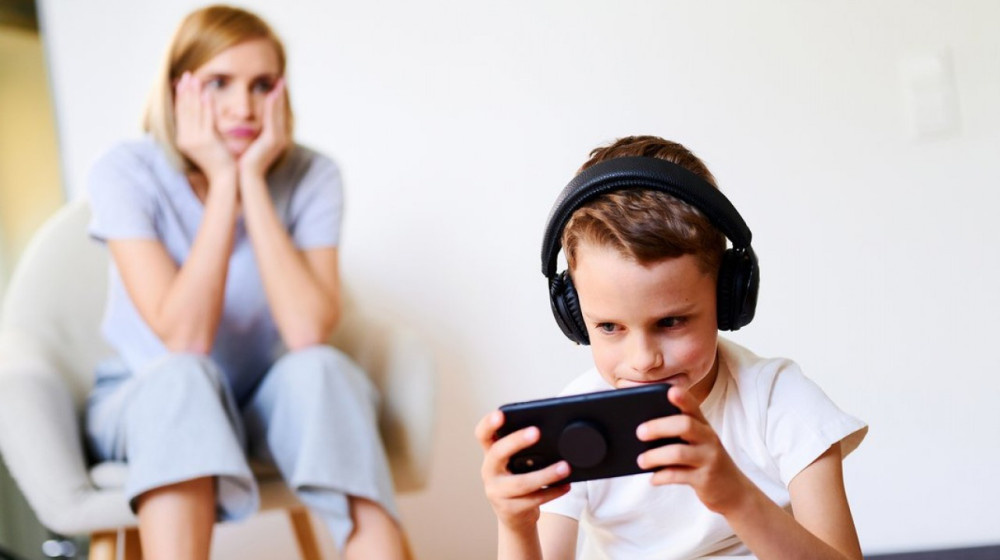    Дети-киборги: как гаджеты становятся частью тела