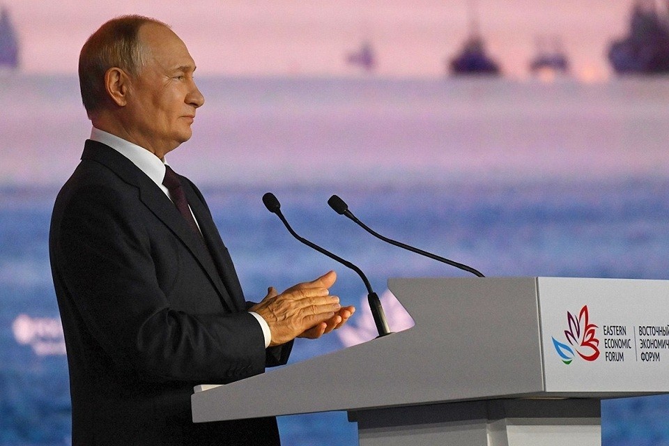    На Западе усвоили намек Путина о военном контингенте на Украине: слова российского лидера сочли жесткими Михаил ФРОЛОВ