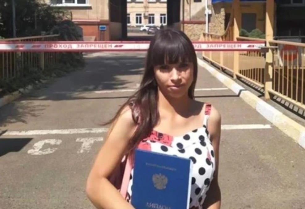 Убитая Татьяна Магомедова - "дюймовочка". Фото: из личного архива семьи