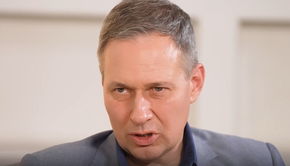 «Целые мафиозные группировки»: экс-разведчик Артамонов объяснил, какие мигранты едут в Россию из Средней Азии