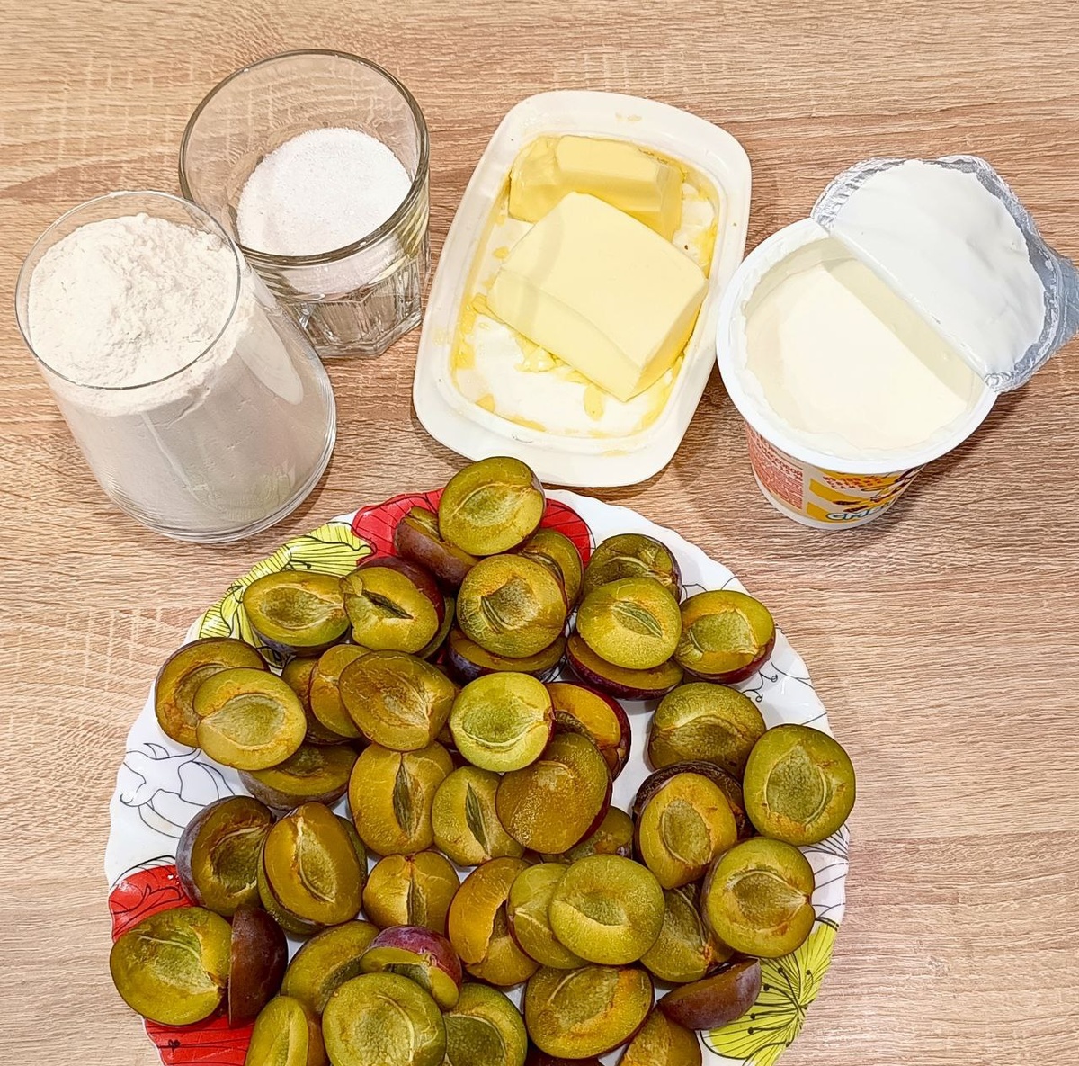 Всего 5 простых ингредиентов для теста, а результат — восторг и аромат детства!