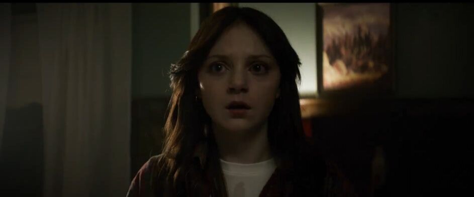 Дина (Джессика Клемент)