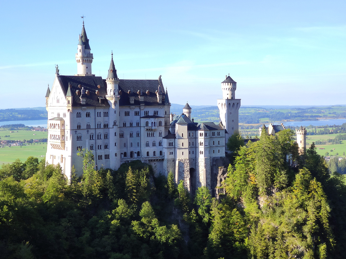 Замок Нойшванштайн