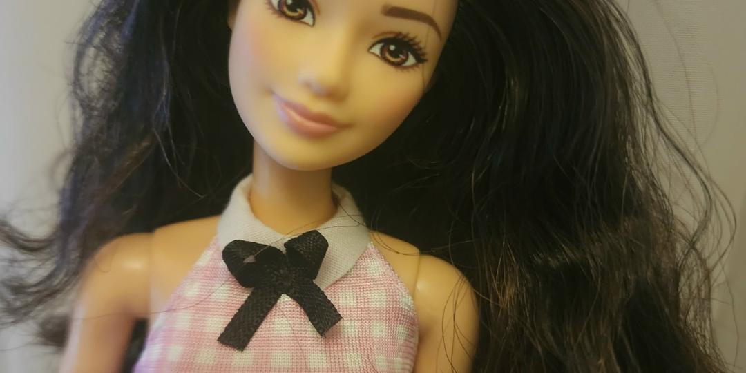 Кукла, которая Снегурочкой не стала.