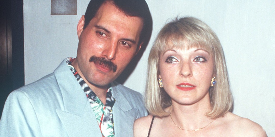 «Ты — любовь всей моей жизни»: странный роман Фредди Меркьюри и Мэри Остин