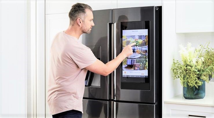 Используемые фотографии взяты из открытых источников в сети Интернет без явных указаний на авторские права и лицензии. Если вы являетесь автором изображения, свяжитесь с нами для указания авторства или его удаления. 