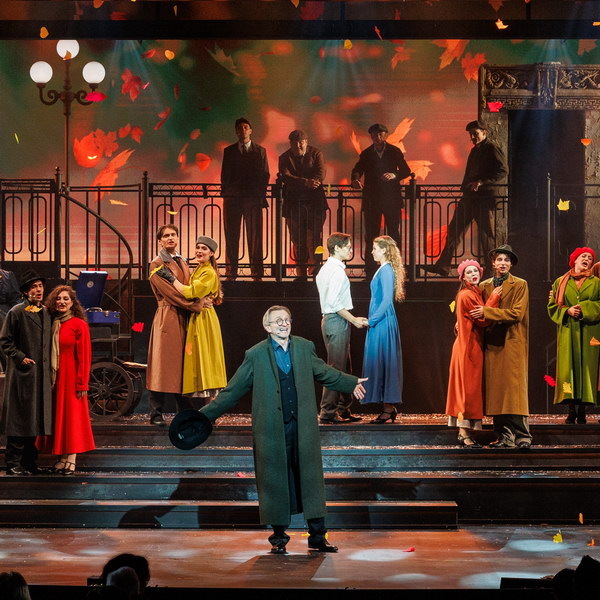     Дмитрий Дибров и Максим Аверин посетили светскую премьеру мюзикла «Вальс-бостон»