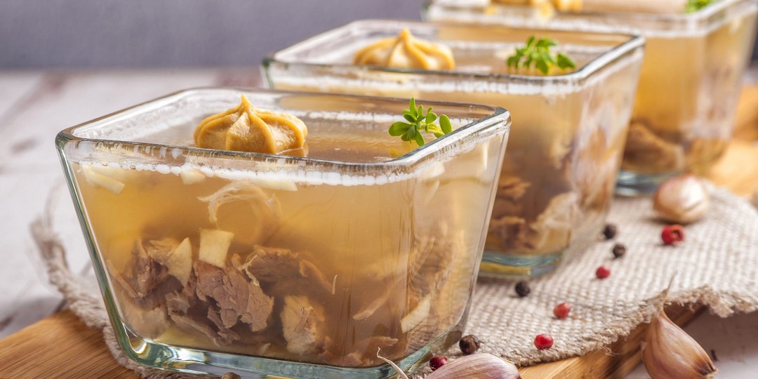 Секреты идеального холодца: от выбора мяса до безупречной подачи