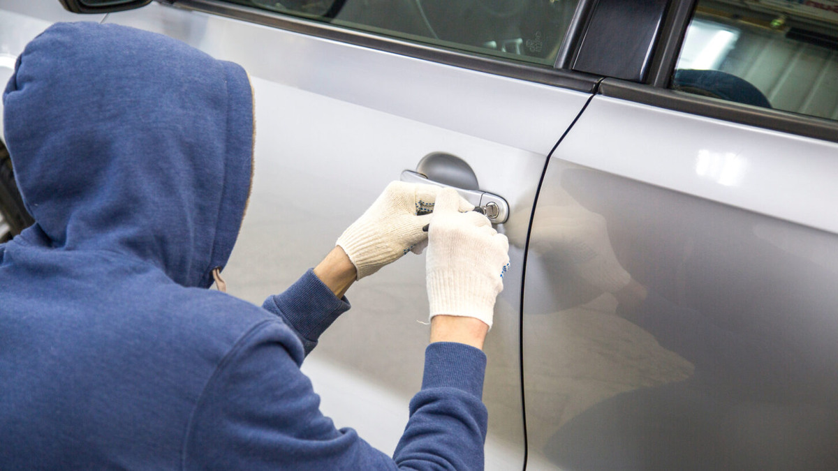    Угон автомобиля